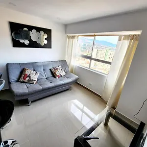  Apartamento Con Parqueadero Y Vista A La Ciudad Colombia